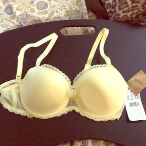 Chantelle lace bra